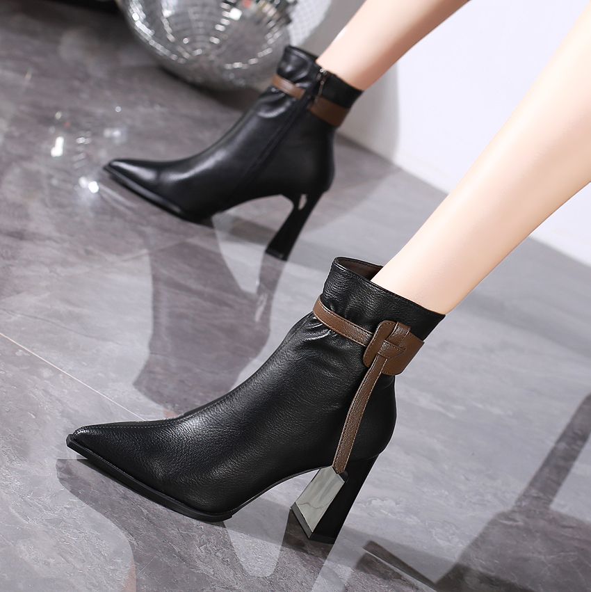 French Style Chunky Heel Martin Boots for Women 2023 Autumn Pointed Toe High Heel Two-Tone Faux Fur Lined British Fashion Short Boots