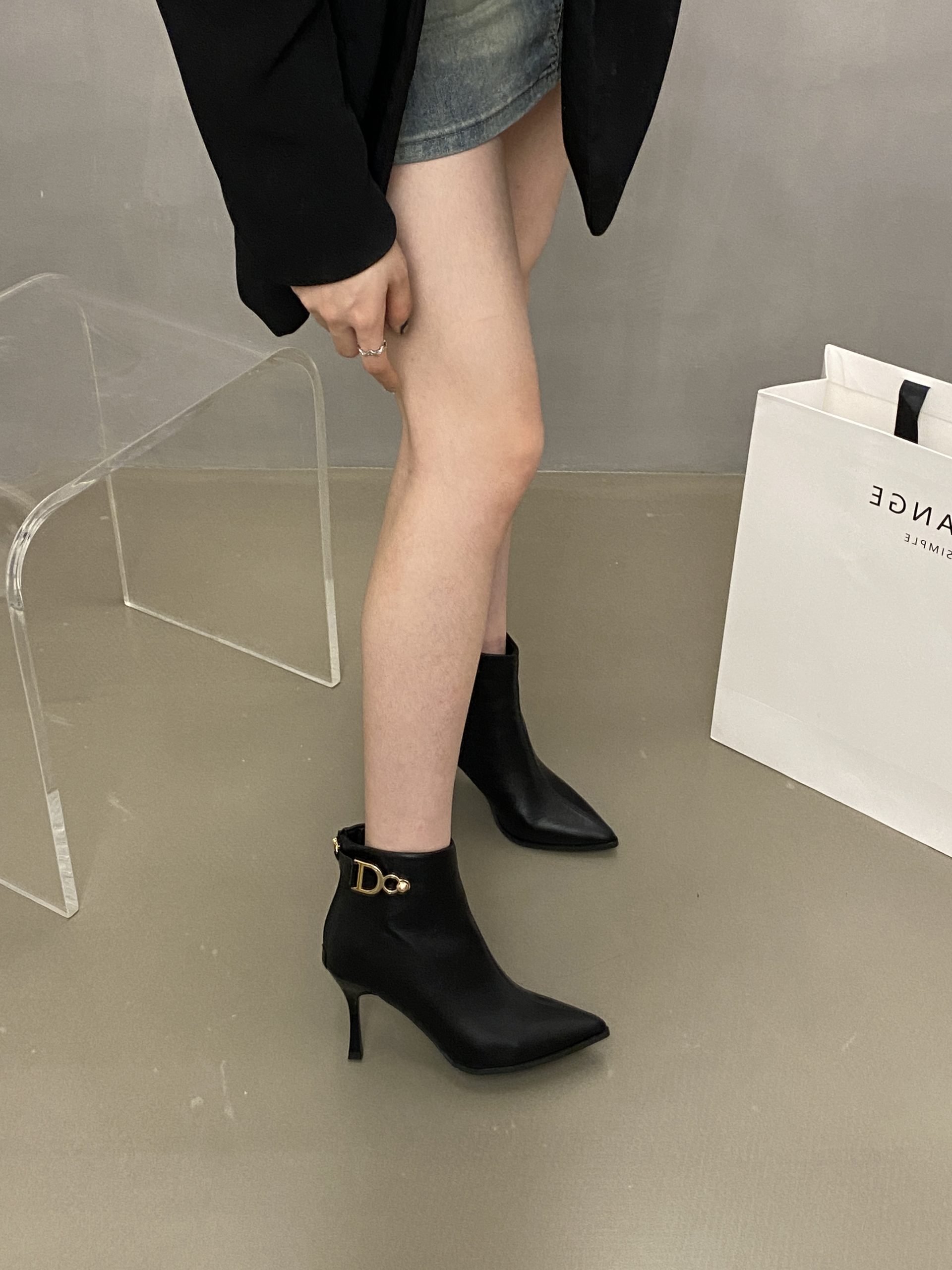 Women's Pointed Toe High Heel Ankle Boots Korean Style Metal Decor Slim Fit Martin Boots 2025 New Spring - Image 2
