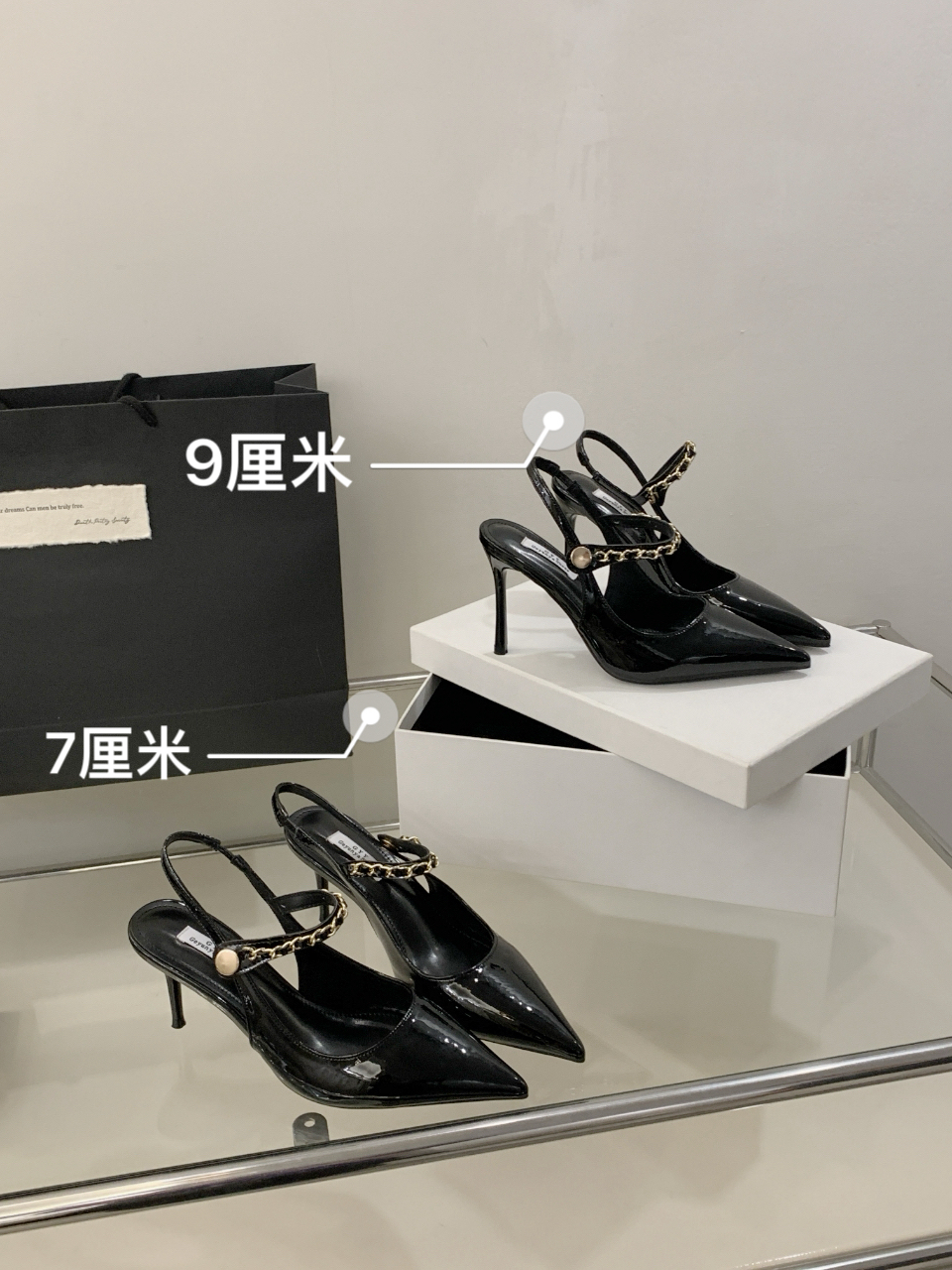 2025 Spring Summer New Pointed Toe Black Thin High Heel Chain Chanel Style Queen High Heels 35-40