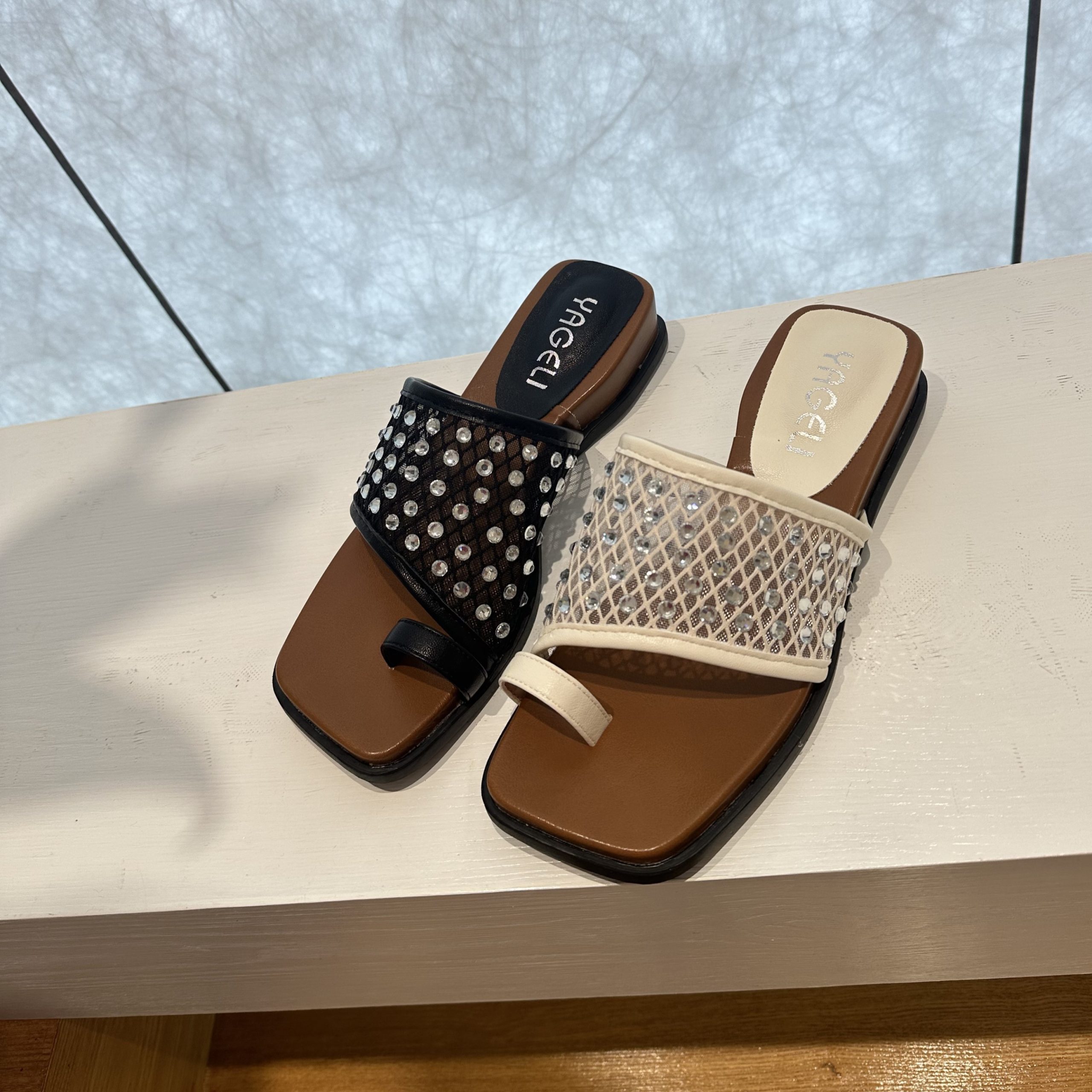 French Toe Thong Slippers Women 2025 New Summer Flat Beach Sandals Soft Sole One Strap - Image 5