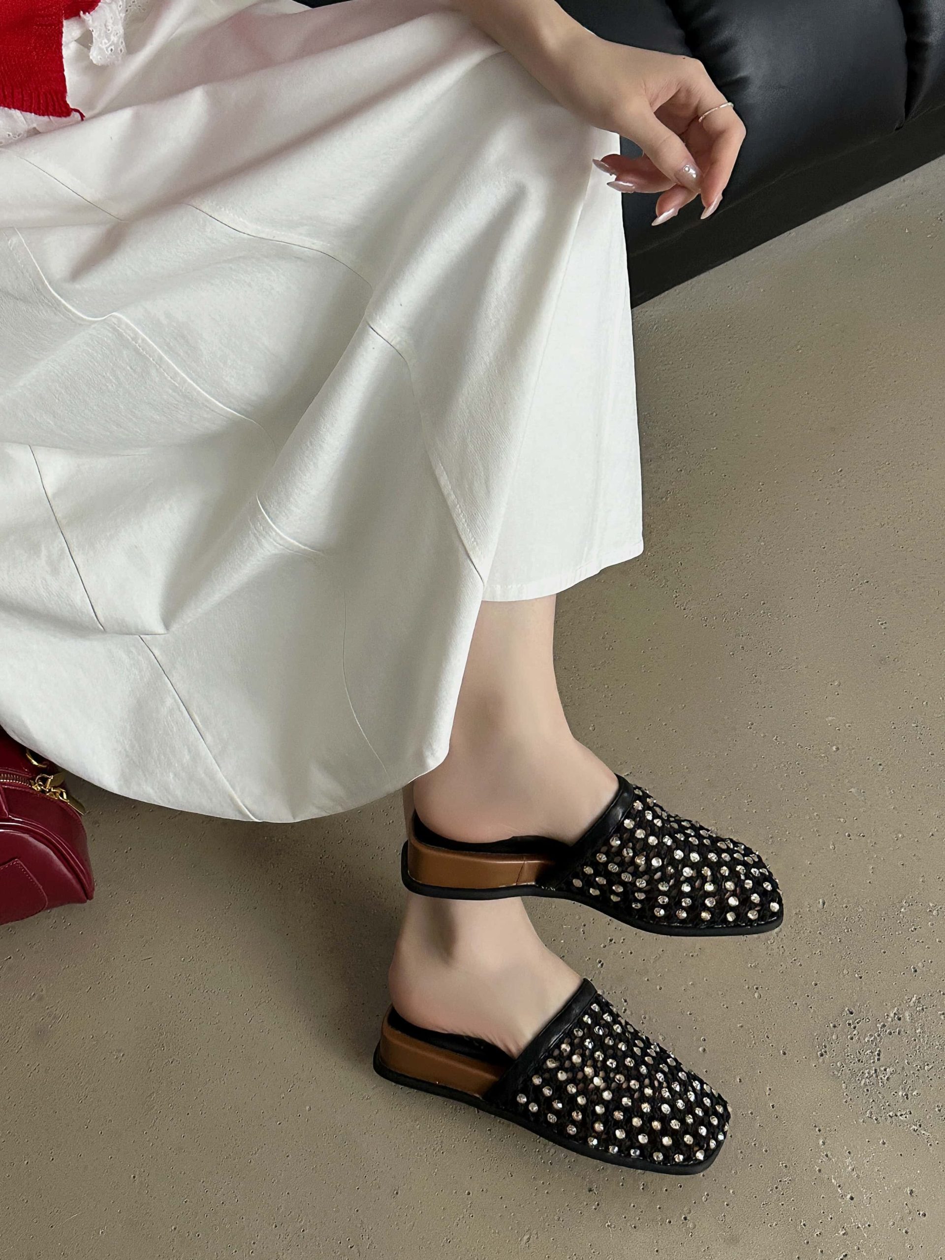 Rhinestone Fishnet Covered Toe Slippers for Women Summer 2025 Flat Mules - Image 4