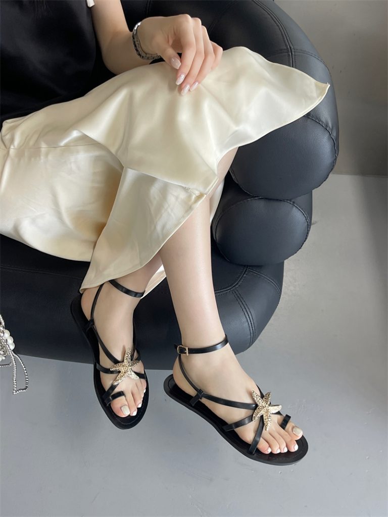 2025 New Flat Ankle Strap Sandals for Women