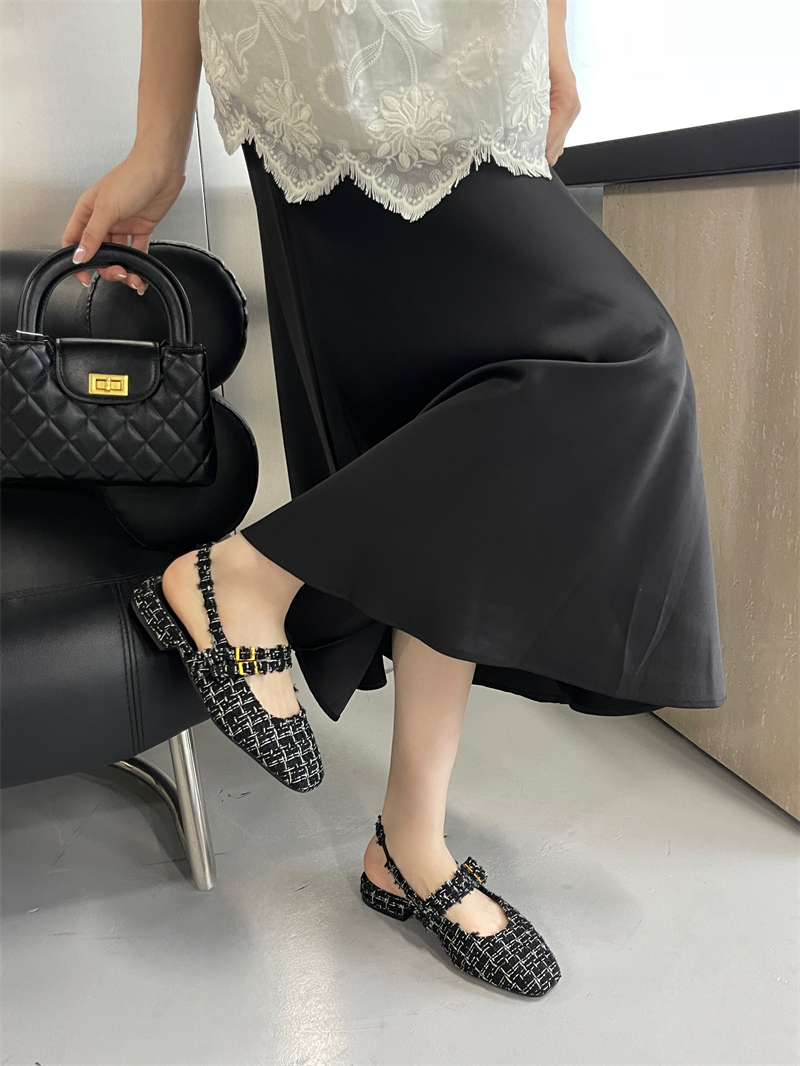 2025 New Fashion Closed Toe Flat Sandals for Women - Image 4